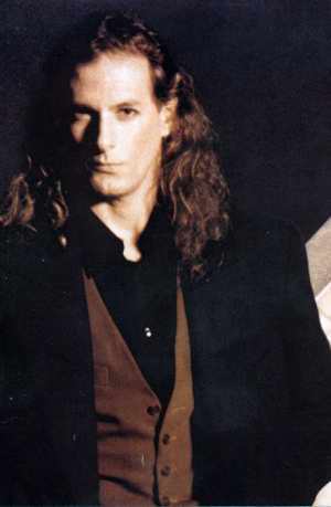 gh2.jpg (9877 bytes)