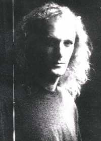 ghinside.jpg (5955 bytes)