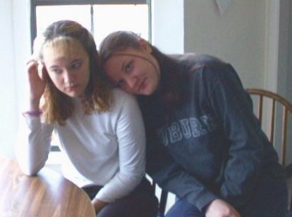 2tessshan11-00.jpg (20109 bytes)